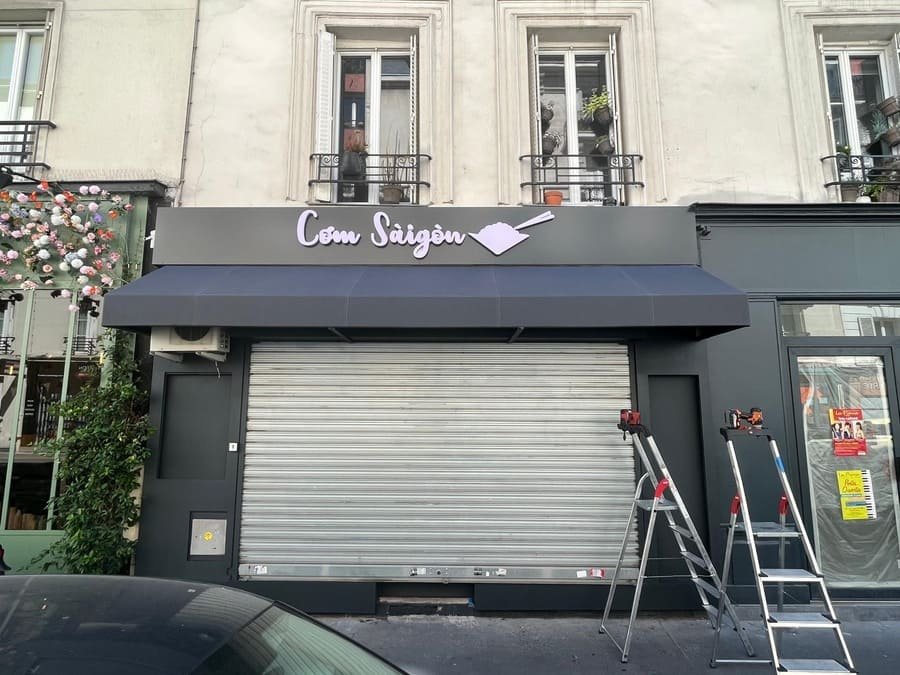 pose enseigne lumineuse magasin facade commerciale installation professionnelle boutique store led neon paris meilleur 61